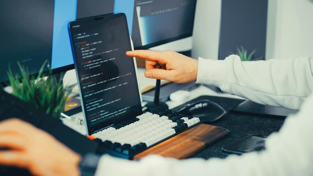 IT & Cybersecurity Outsourcing
